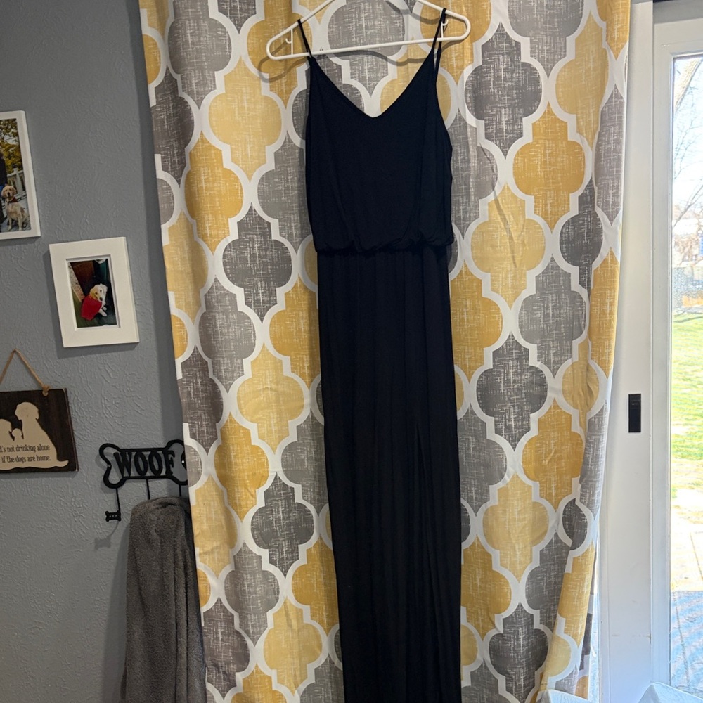 Lulu's Black Spaghetti-Strap Maxi Dress